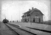 Stationen anlades 1905. Stationshus i två våningar i sten