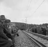 Statens Järnvägar, SJ Du 347. Invigning av bro