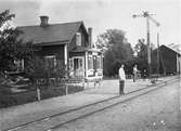 Hållplats anlagd 1906. Envånings stationshus i trä, renoverad 1945