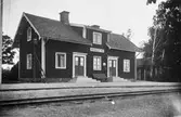 Station  smalspårig järnväg