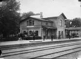 Stationen togs i bruk 1865.