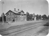 Stationen togs i bruk 1892.