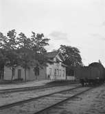 Stationen togs i bruk 1875.