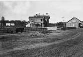 Stationen anlades 1862. Stationshuset har moderniserats i etapper.