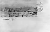 Trafikplats öppnades 1863. Envåningsstationshus i trä av Gnestatypen, byggdes under 1863-64.
