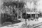 Stationen anlades 1908. Stationshus,en liten envånings träbyggnad. Mekanisk växelförregling med kontrollås.