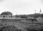 Trafikplatsen öppnades 1907. Stationen hette  fram till 1953  Kungsälvs Ytterby.