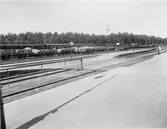 Bangården. Stationen öppnades 1885. Stationshuset och bangården har tillbyggts, ändrats och utvidgats under årens lopp.