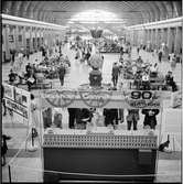 Besökare vid Stockholm Centrals 90 års jubileum.