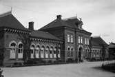 Stationen , 1886 ett andra stationshus, tvåvånings i sten