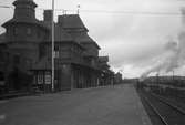 Stationen anlades 1873. Nytt stationshus 1902, då även spårområdet utvidgades. 1916 och 1943 har utbyggnad av bangården skett