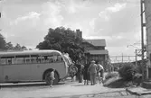 Statens Järnvägar, SJ 435 D landsvägsbuss i Ängelholm. Järnvägen elektrifierades 1934.