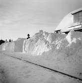 Snöanhopning vid Hällenylands station