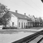 Luleå station. Stationshuset färdigt byggd 1887. Stationen ombyggd i flera omgångar.