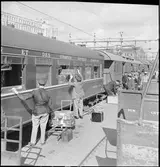 Vagn med text Wagons lits et des grands express europeens.
Resande med Nordexpressen.