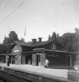 Knypplan station