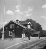 Runhällen station