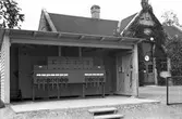 Vevställverk vid Mosås järnvägsstation. Bilden troligen tagen 1942 strax efter att ställverket på bilden kommit på plats.