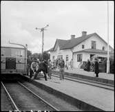 HBJ Y0 med gengasaggregat.
Lidhult station anlagd 1889.