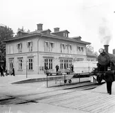 SWB B 53. Stationshus i trä från 1875, utbyggd 1898.