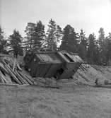 Statens Järnvägar, SJ Ub 692. Övning i att bärga fordon vid urspårning i Ulriksdal (Ursvik)