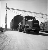 Vagnbjörn, Härnösand. Vägtransport av godsvagn