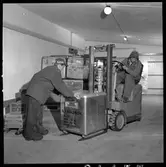 Packning av djupfrysta varor i köldbox