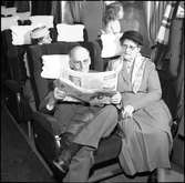 Resande i SJ B010. Statister.