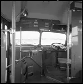 Statens Järnvägar, SJ C70/3  2737. Capitolbuss.  Bussen levererades av Scania-Vabis 1957. Skyltad SJ busslinje 4 Spånga station-Flysta-Mariehäll-Sundbyberg-Huvudsta-Norra Bantorget.
Förarhytt med utrustning.