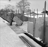 Tegellastning på Sala stationen.