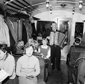 Utflyktståg med skolungdom.
Karlskrona - Malmö.