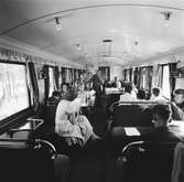 Statens Järnvägar, SJ Tåghem.
Skolundervisning i sällskapsvagnen.
(Blackebergs Lärov. tåghem)