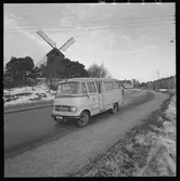 Statens Järnvägar, SJ buss 2753 A166. Mercedes-buss, 0319D, 17 passagerare.