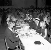 Nordiska Järnvägsmanna Sällskapets 24:e allmänna möte i Stockholm 1958-05-20 till 1958-05-22.
Utflykt till Uppsala. Middag på Uppsala slott