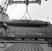 U-båten Spiggen transporteras till godsvagn