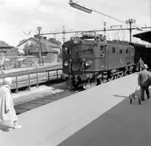 Statens Järnvägar, SJ Da på station