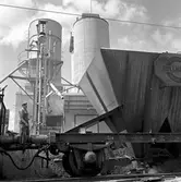 Cementlossning. Statens Järnvägar SJ Q14 10057.