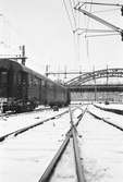 Stockholm Centralstation, vinterbild. Statens Järnvägar SJ DF. Dvärgsignalen visar 