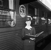 Tågvärdinna. Centralstation, Cst.