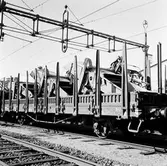 Transport av skördetröskor, Westeråsmaskiner, från Morgongåva till Finland via Haparanda. SJ Ore