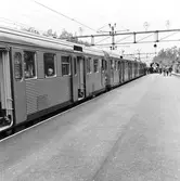 Statens Järnvägar SJ X1. Trafikstart för X1:orna inom AB Storstockholms Lokaltrafik