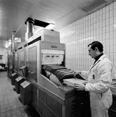 Trafikrestaurangers, TR, vagnbas på Centralstationen. Diskhantering