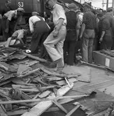 Tågolycka i Väsby. SJ Dk 539 i bakgrunden.