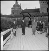 Alf Larsson som Nils Holgersson på slottsbron i Kalmar.