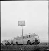 Statens Järnvägar, SJ buss 623-C på väg till Övertorneå med släp vid polcirkeln.