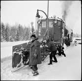 Vingplogen görs i ordning för transport .