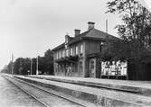 Station togs i bruk 1876.