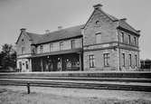 Bolmens Halmstad station. Efter den 9 juni 1947 hette stationen Halmstad Östra.