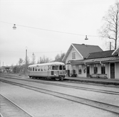 Statens Järnvägar, SJ Y motorvagn vid Braås station.