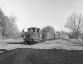 Statens Järnvägar, SJ Z4p 313 med tåg.